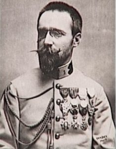 le commandant François Lamy