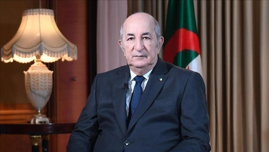 Le Président Tebboune invite Macron à effectuer une visite à Alger