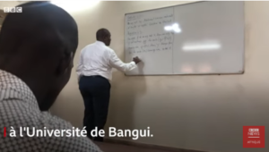 Faustin Archange Touadéra le président centrafricain qui continue à enseigner