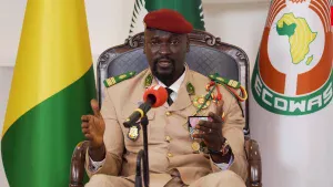 Mamadi Doumbouya le président de la transition de Guinée