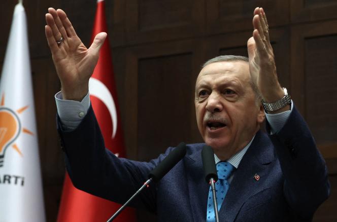 Erdoğan a-t-il le droit de se représenter à la présidentielle en Turquie?
